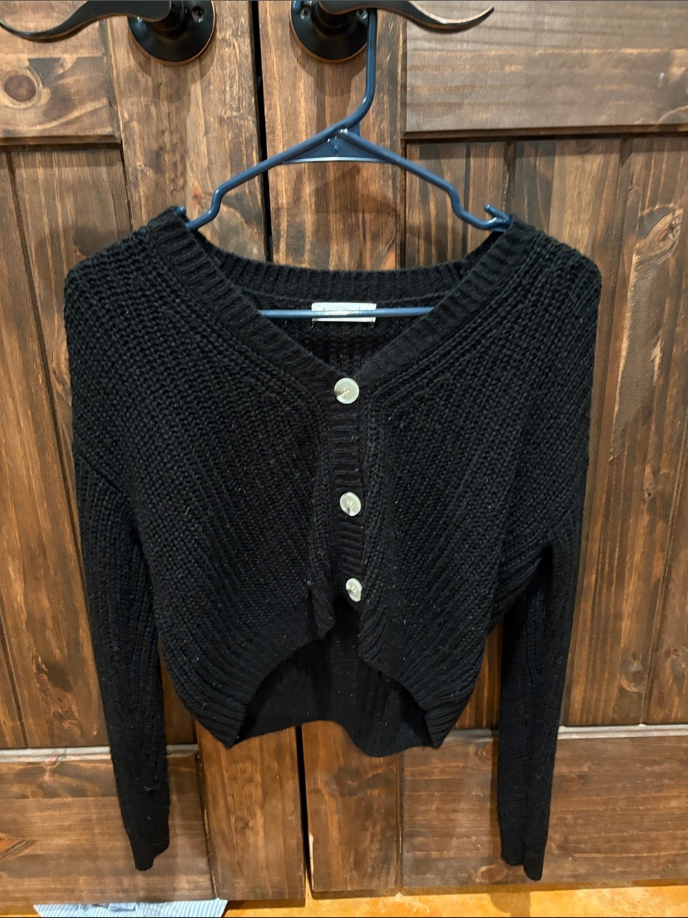 Active USA Black Cropped V-Neck Button Cardigan